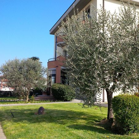 Hotel Da Vito Campagna Lupia Kültér fotó
