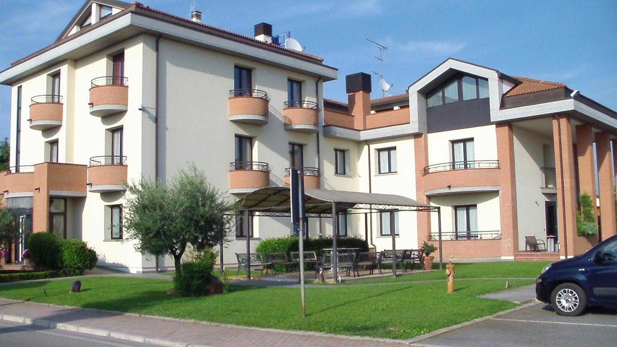 Hotel Da Vito Campagna Lupia Kültér fotó