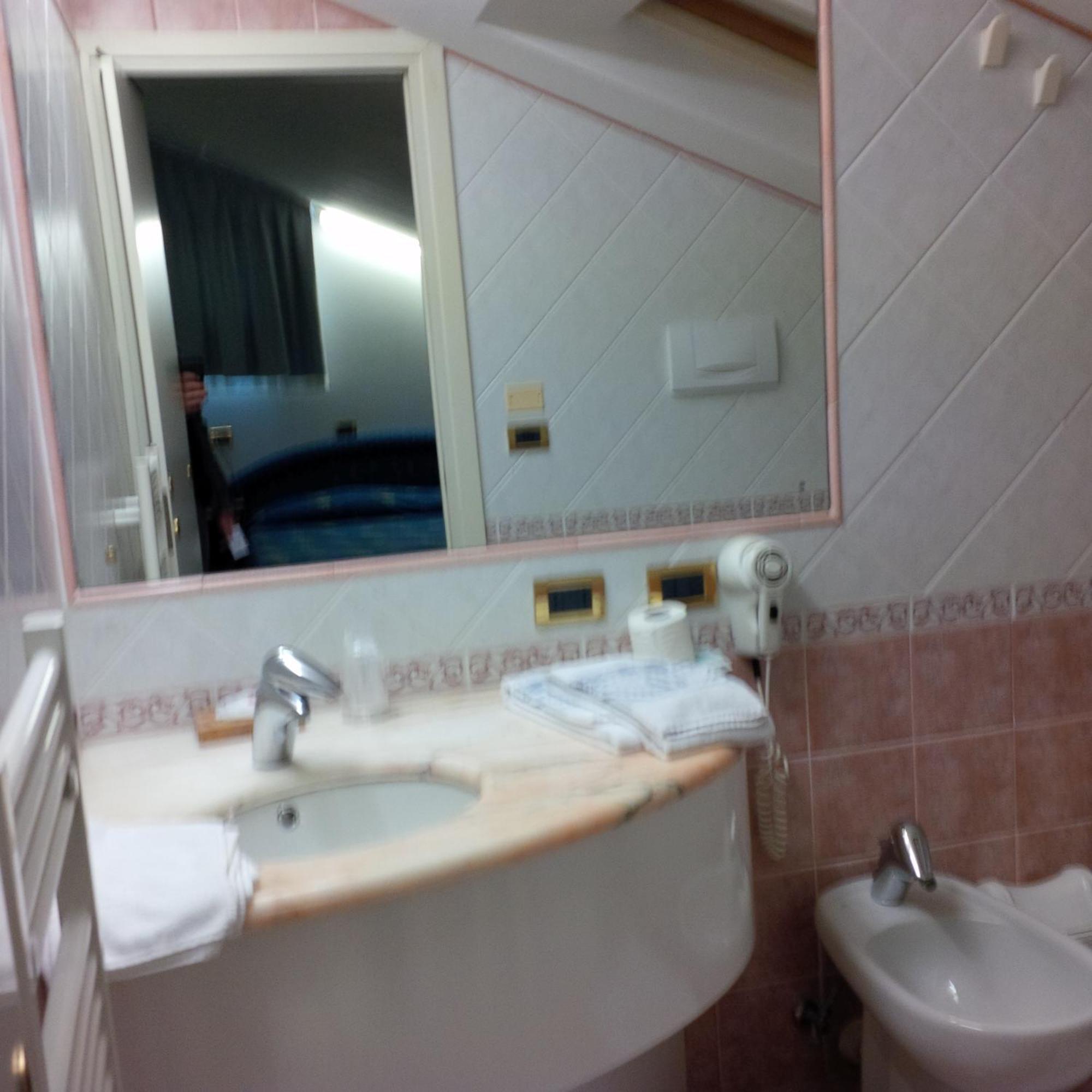 Hotel Da Vito Campagna Lupia Szoba fotó