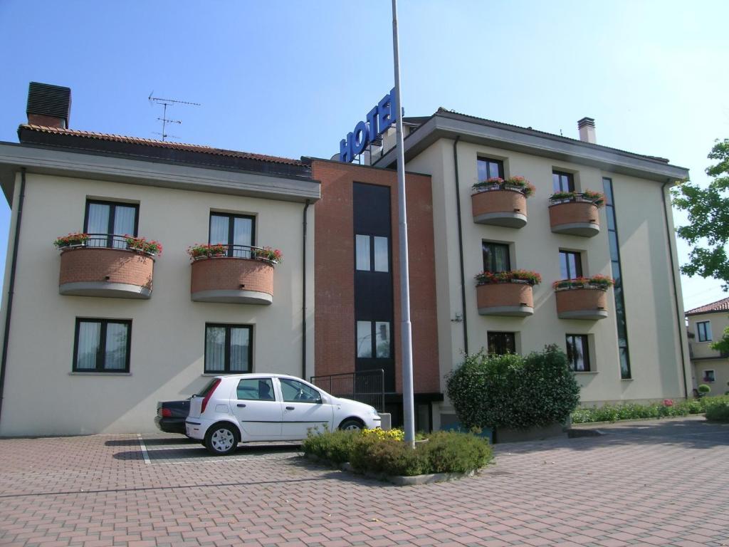 Hotel Da Vito Campagna Lupia Kültér fotó