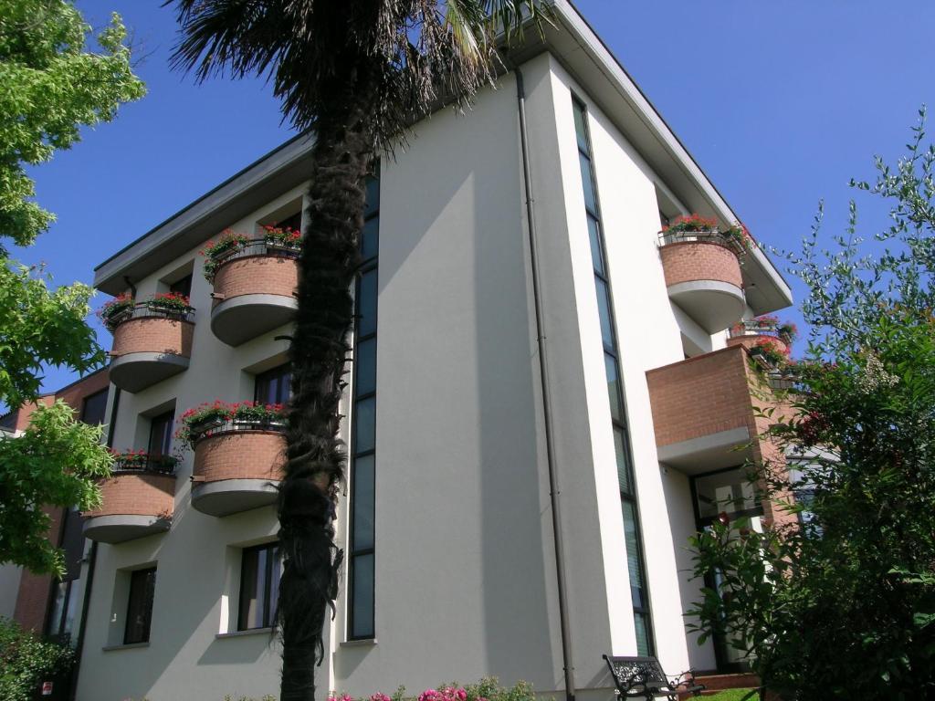 Hotel Da Vito Campagna Lupia Kültér fotó